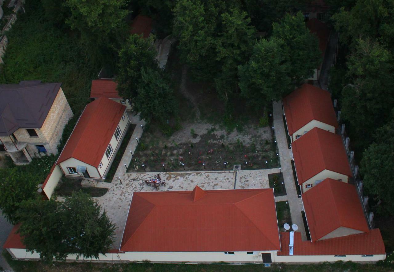 Selena Hotel Qusar Exterior photo